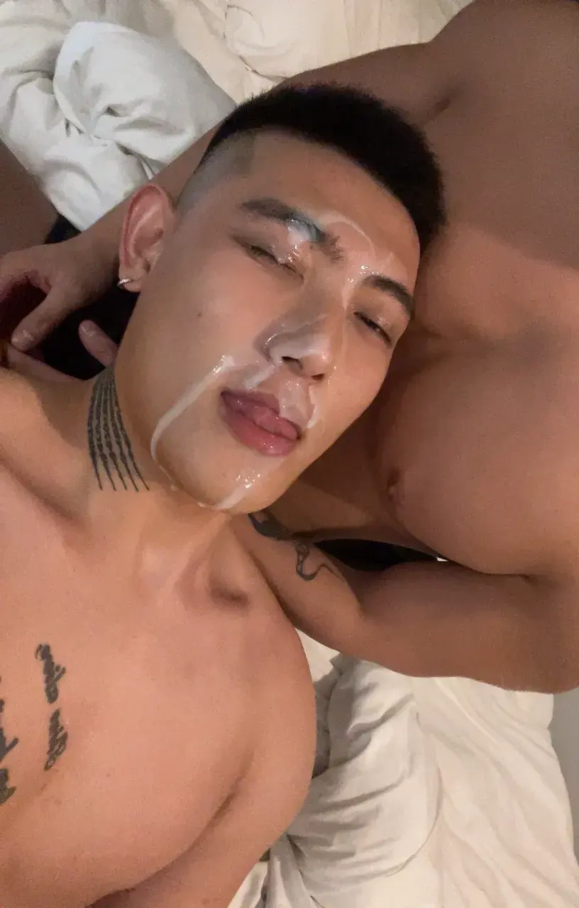 有没有男人要体验一下我的40度的骚穴？