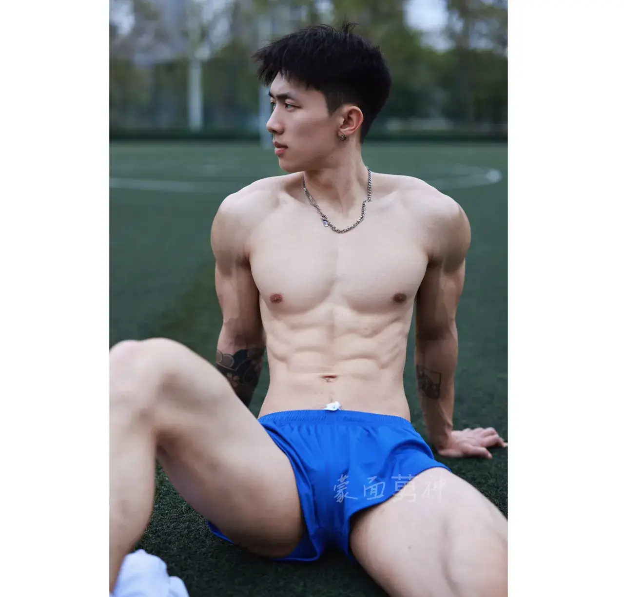 ชอบดูนักบอล เอ้ยกีฬาฟุตบอลครับ