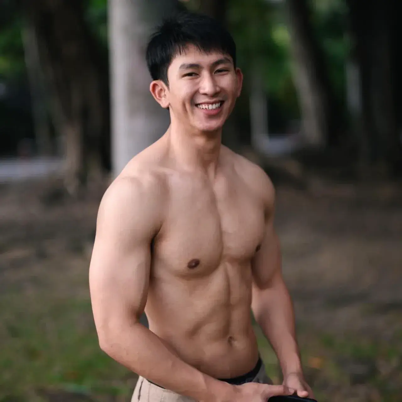 ปิดครึ่ง ทำหน้ามีเลศนัยตลอด tw.@Avemariarm