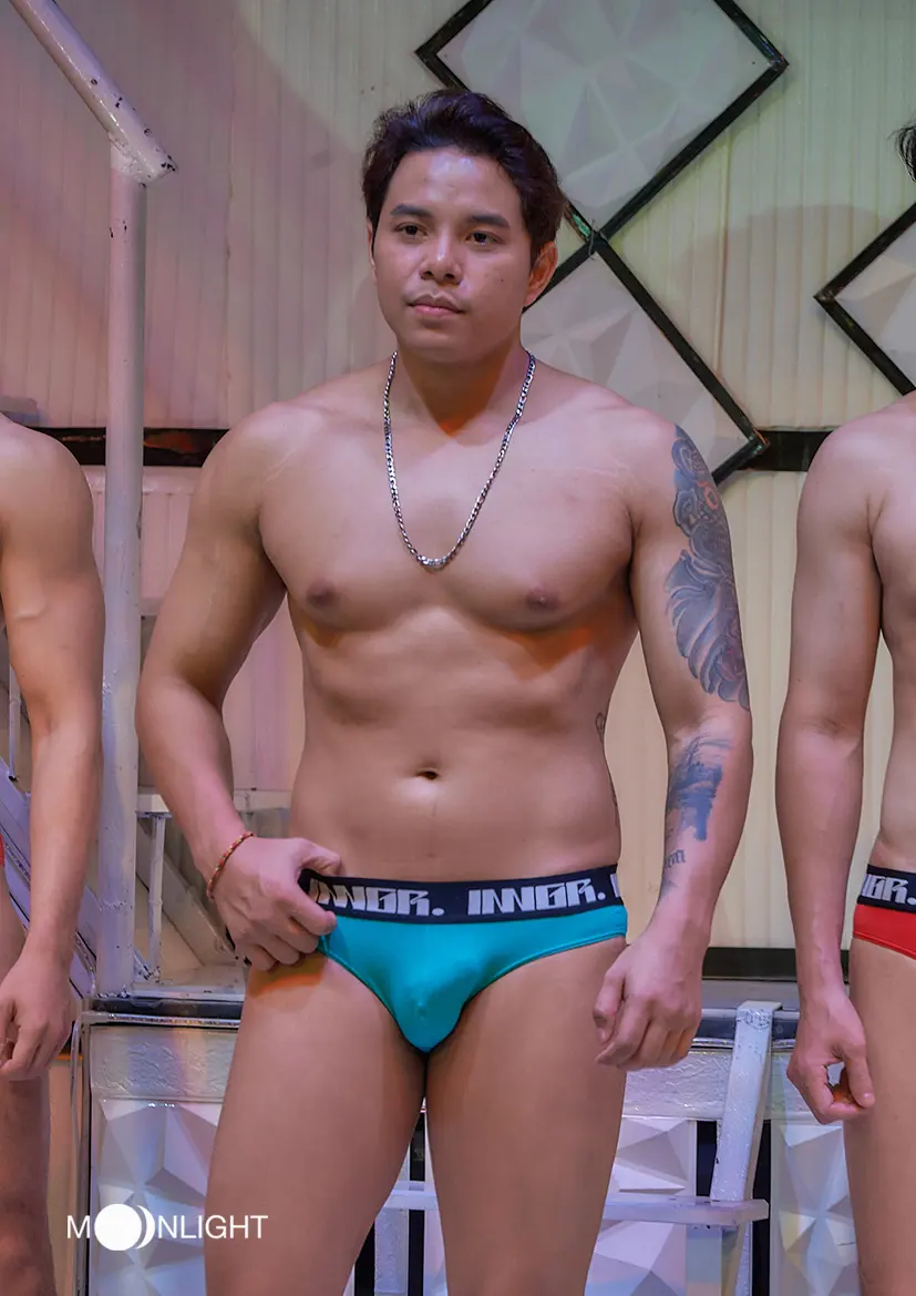 หนุ่มนายแบบ coyote boy Thailand