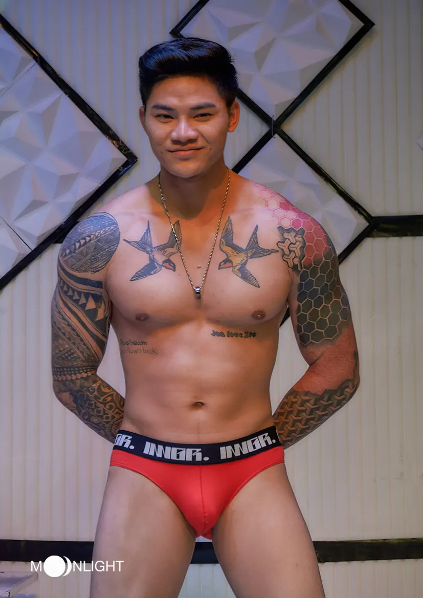 หนุ่มนายแบบ coyote boy Thailand