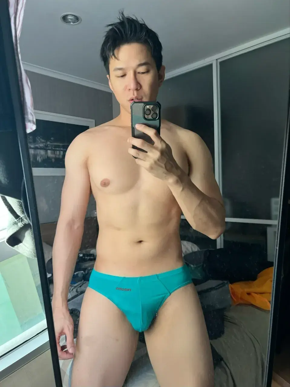 อย่างนี้ต้องถอด.