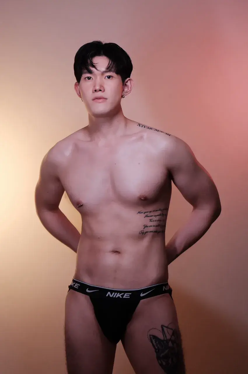 นายแบบใหม่ของแอรี่ ดู &lsquo;รวย&lsquo; ดีๆ นะ