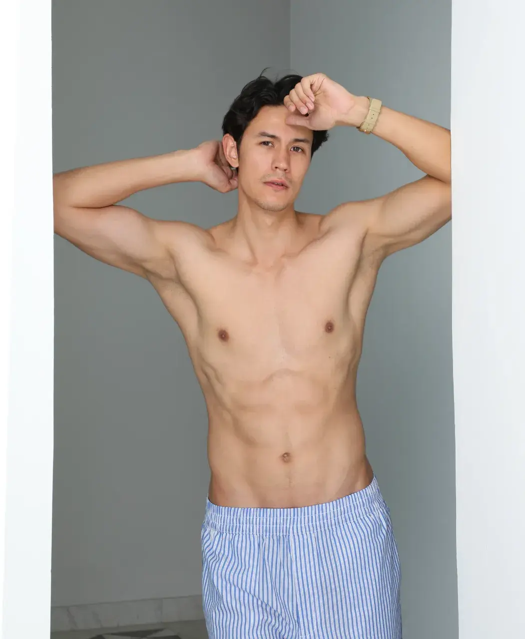ใต้วงแขนที่แสนอบอุ่น