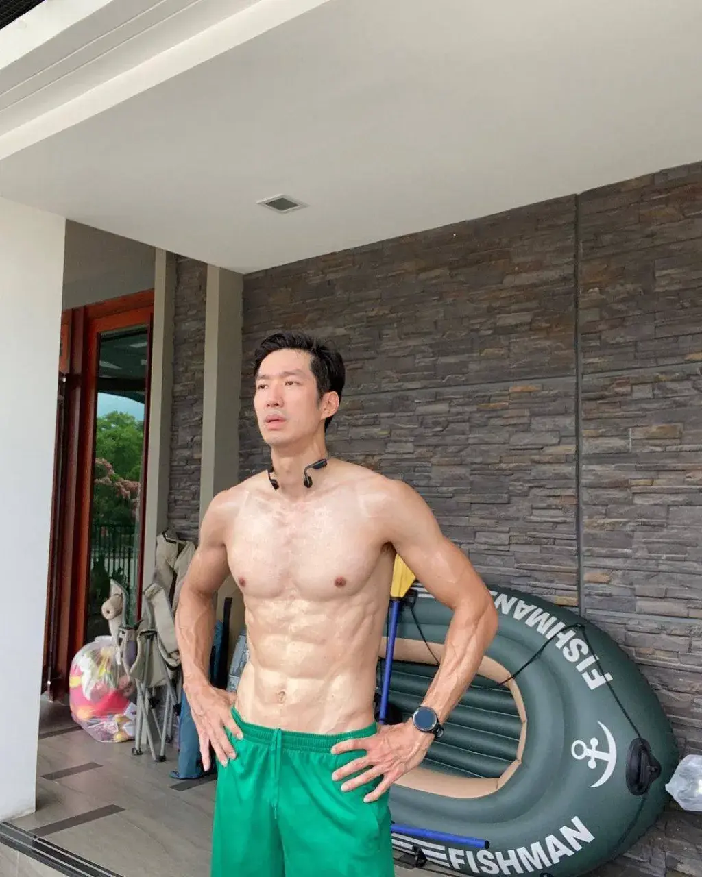 พี่เข้มมมม