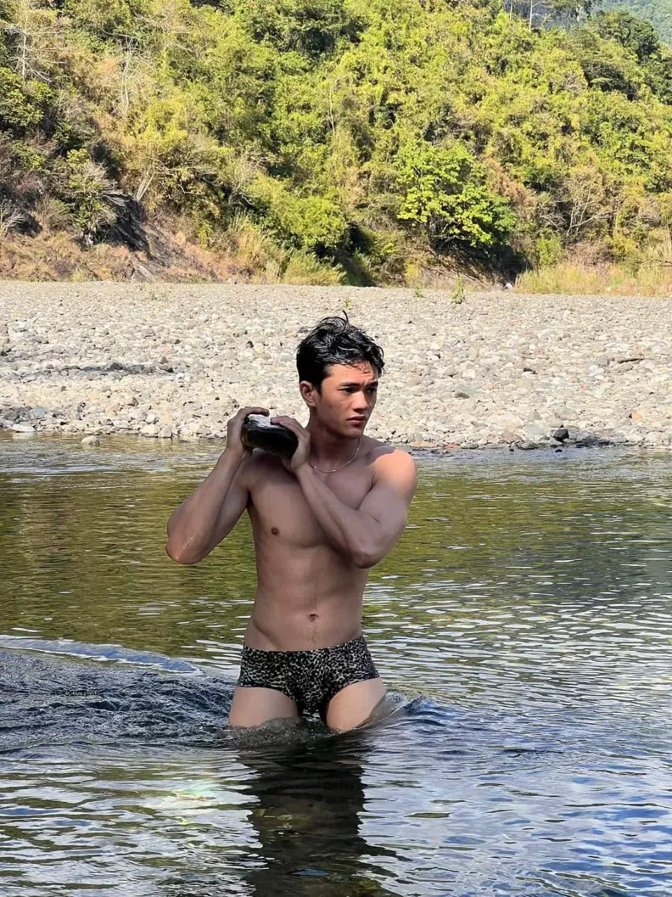 สายน้ำ..ลูกผู้ชาย
