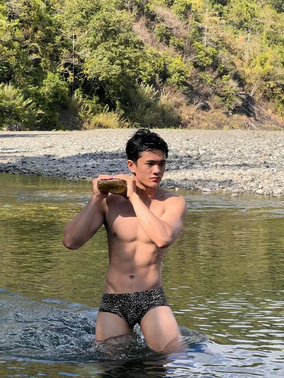 สายน้ำ..ลูกผู้ชาย