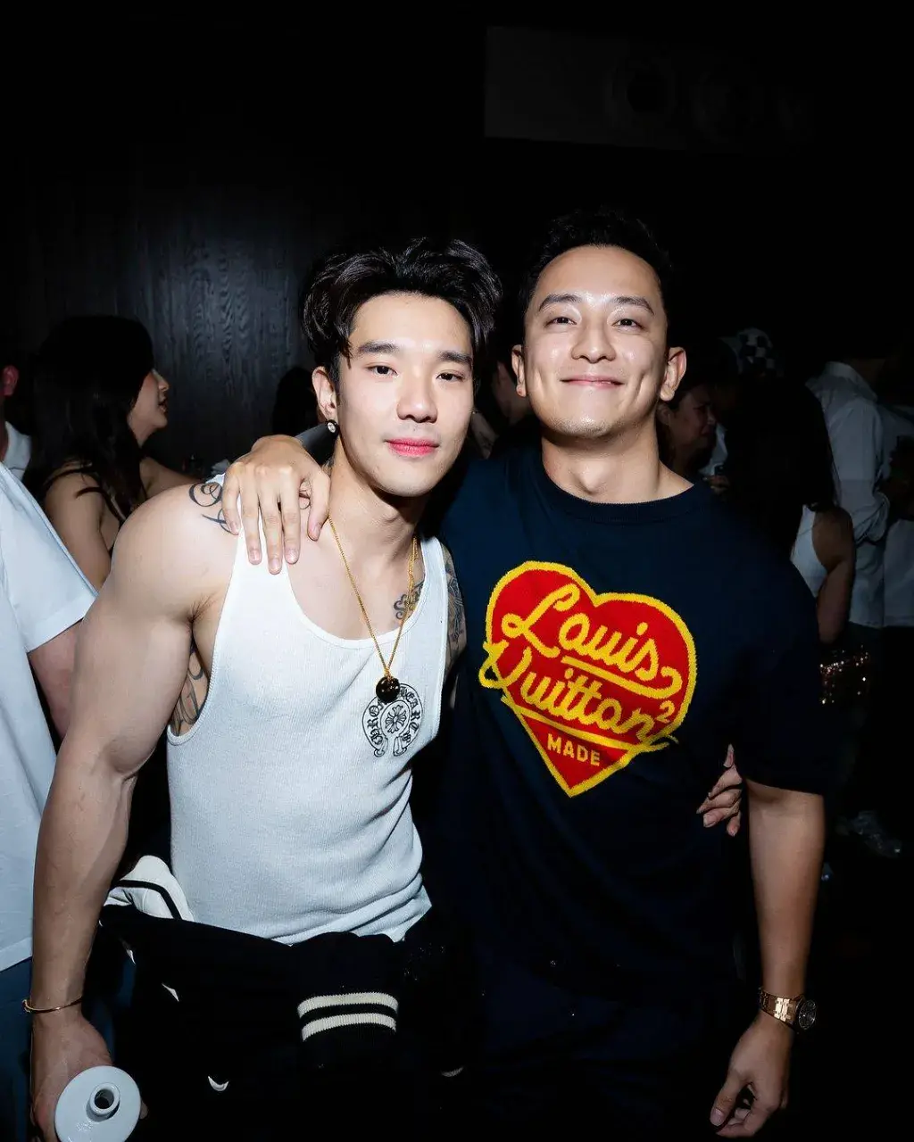 มวยโค้กสดๆ