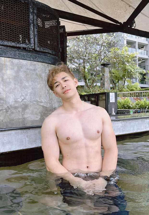 คบผู้หญิงหน้าแตกก็หลายครั้งบ่อยไป คบผู้ชายแตกในก็บ่อยไปหลายครั้ง