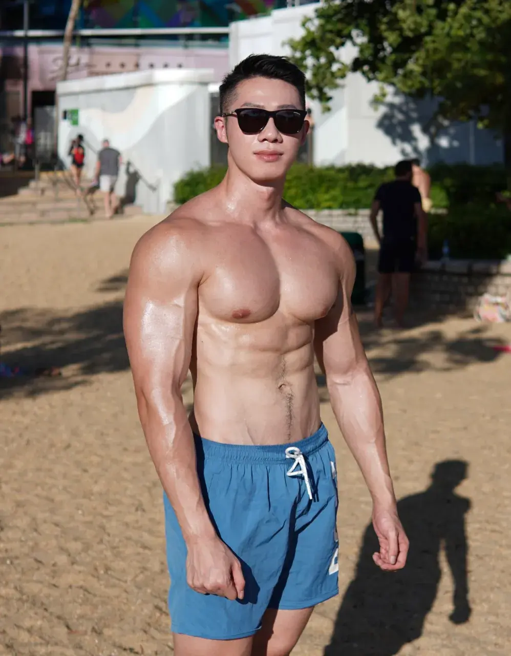 หล่อฮ่องกง tw.@Engusch