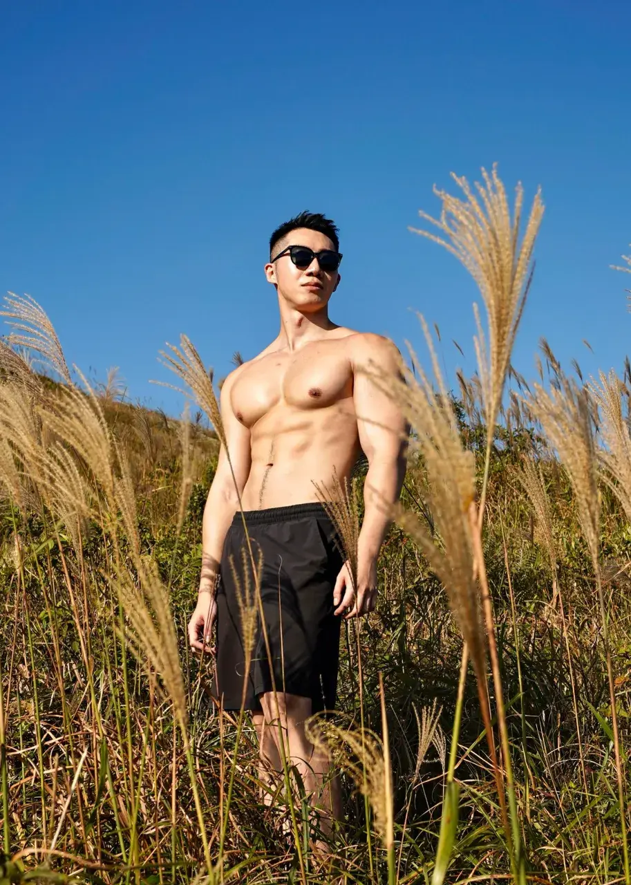 หล่อฮ่องกง tw.@Engusch