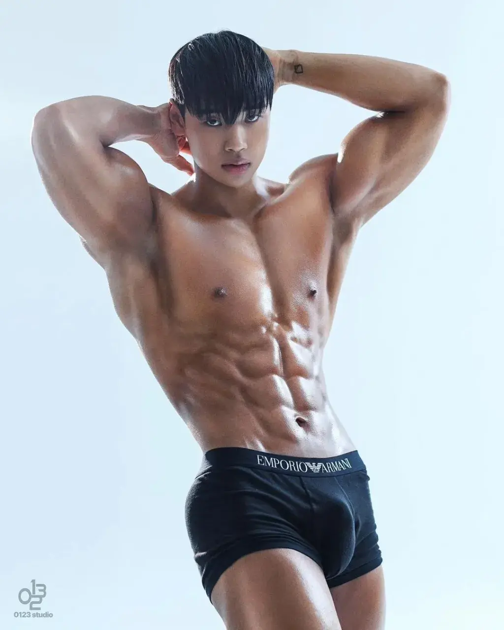 หล่อล่ำแสนสะท้าน 004.