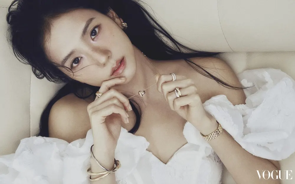 Jisoo @ VOGUE HK June 2024