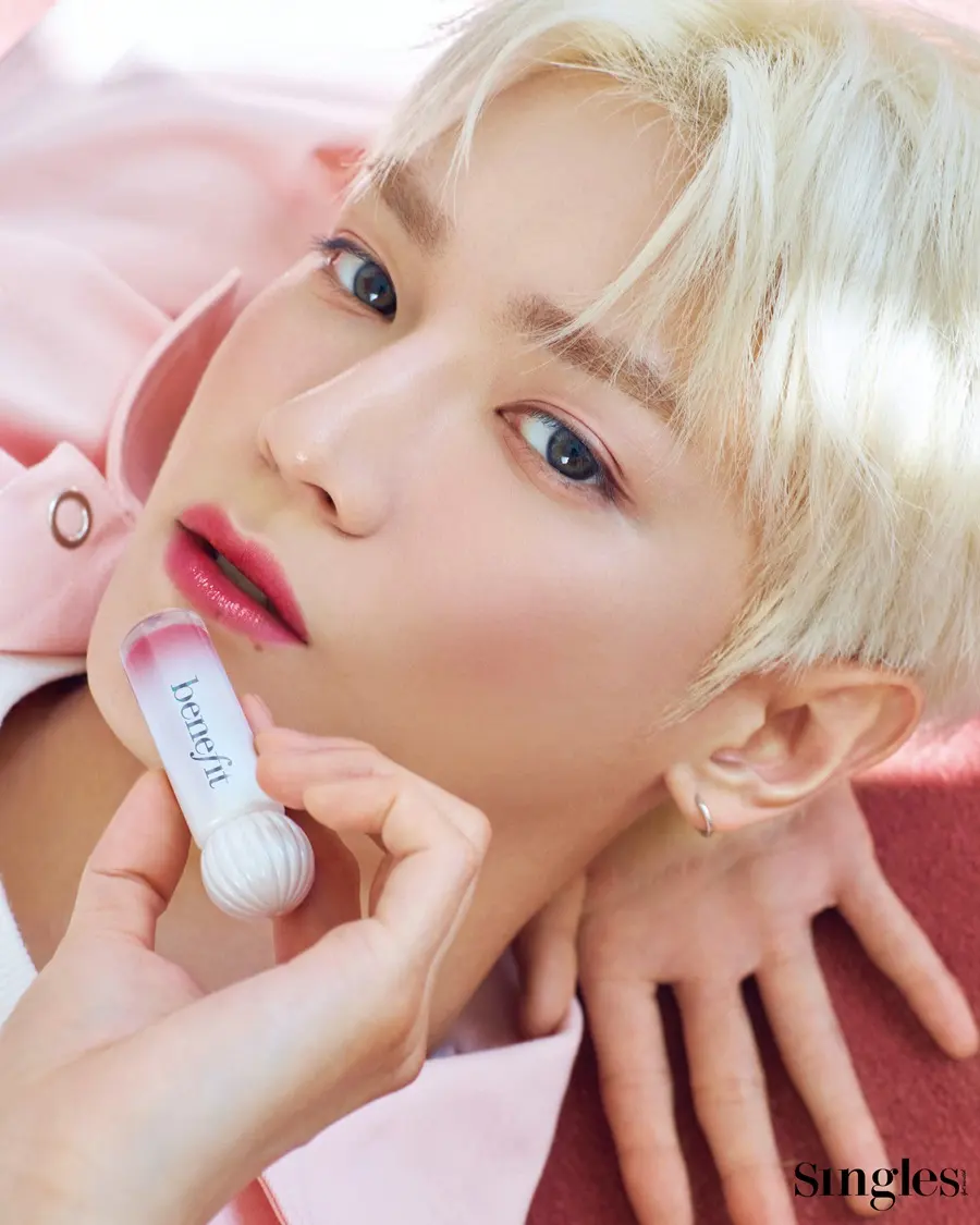 Taeyong @ Singles Korea June 2024