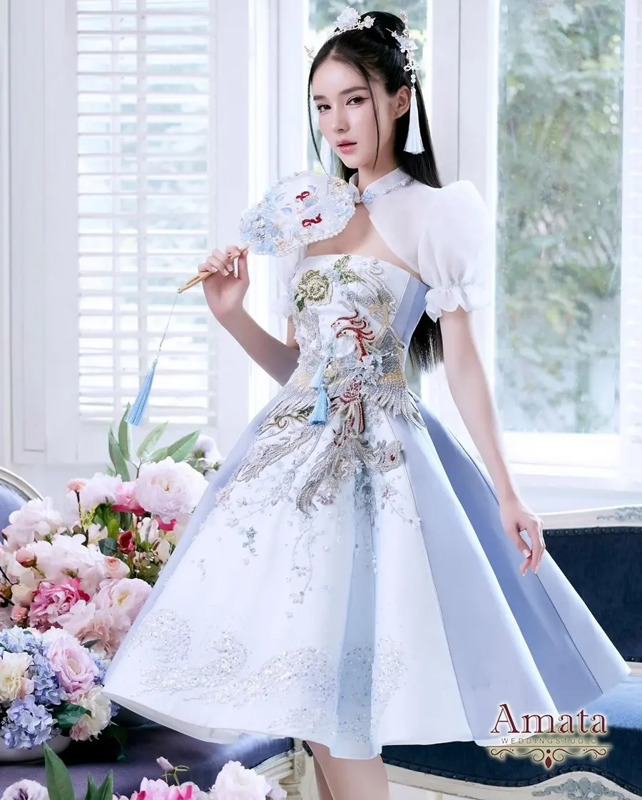 โยชิ รินรดา @ Wedding Creation Honeymoon issue 47 Jan-Mar 2024
