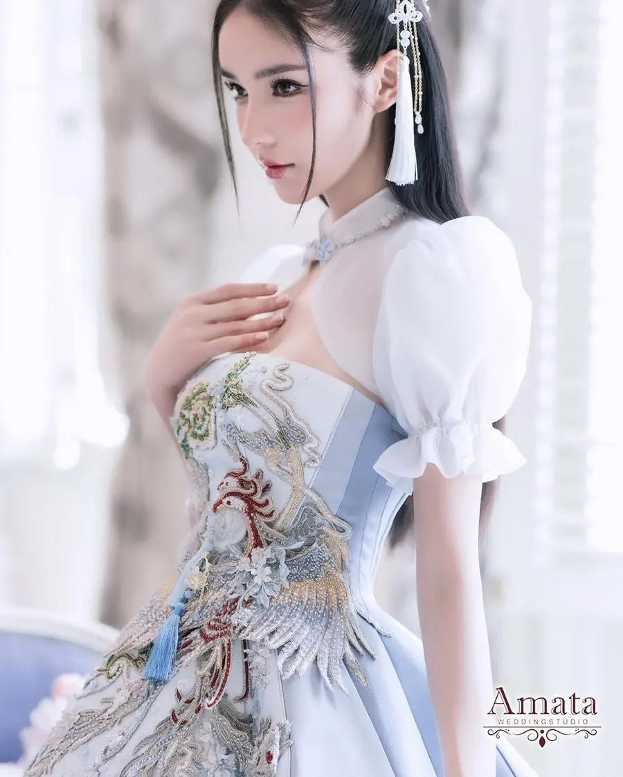 โยชิ รินรดา @ Wedding Creation Honeymoon issue 47 Jan-Mar 2024