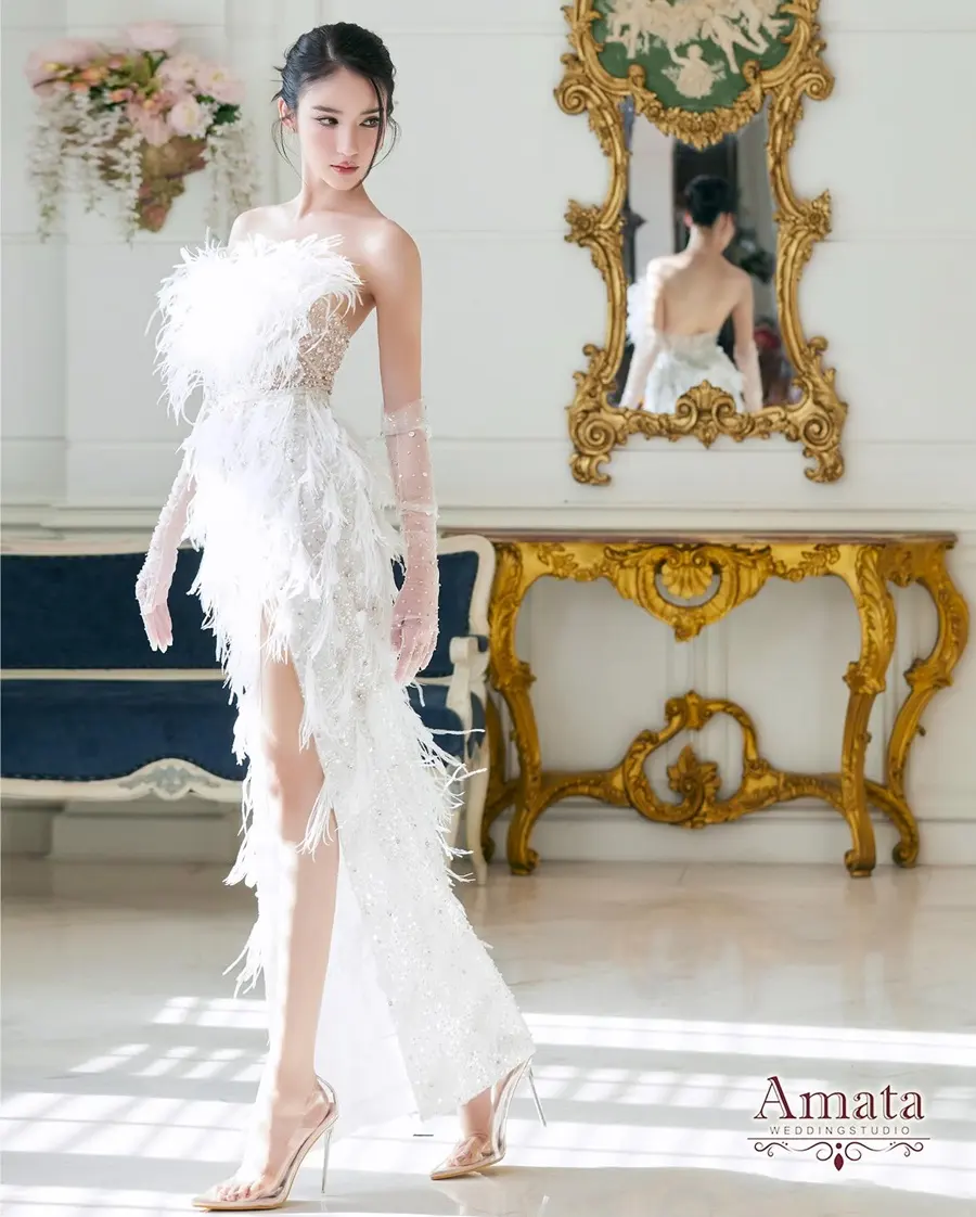 โยชิ รินรดา @ Wedding Creation Honeymoon issue 47 Jan-Mar 2024