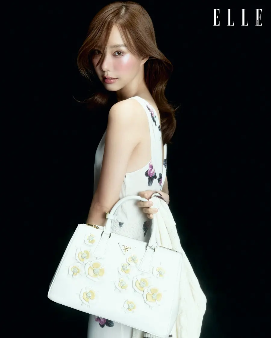 เต้ย-จรินทร์พร @ ELLE Thailand June 2024