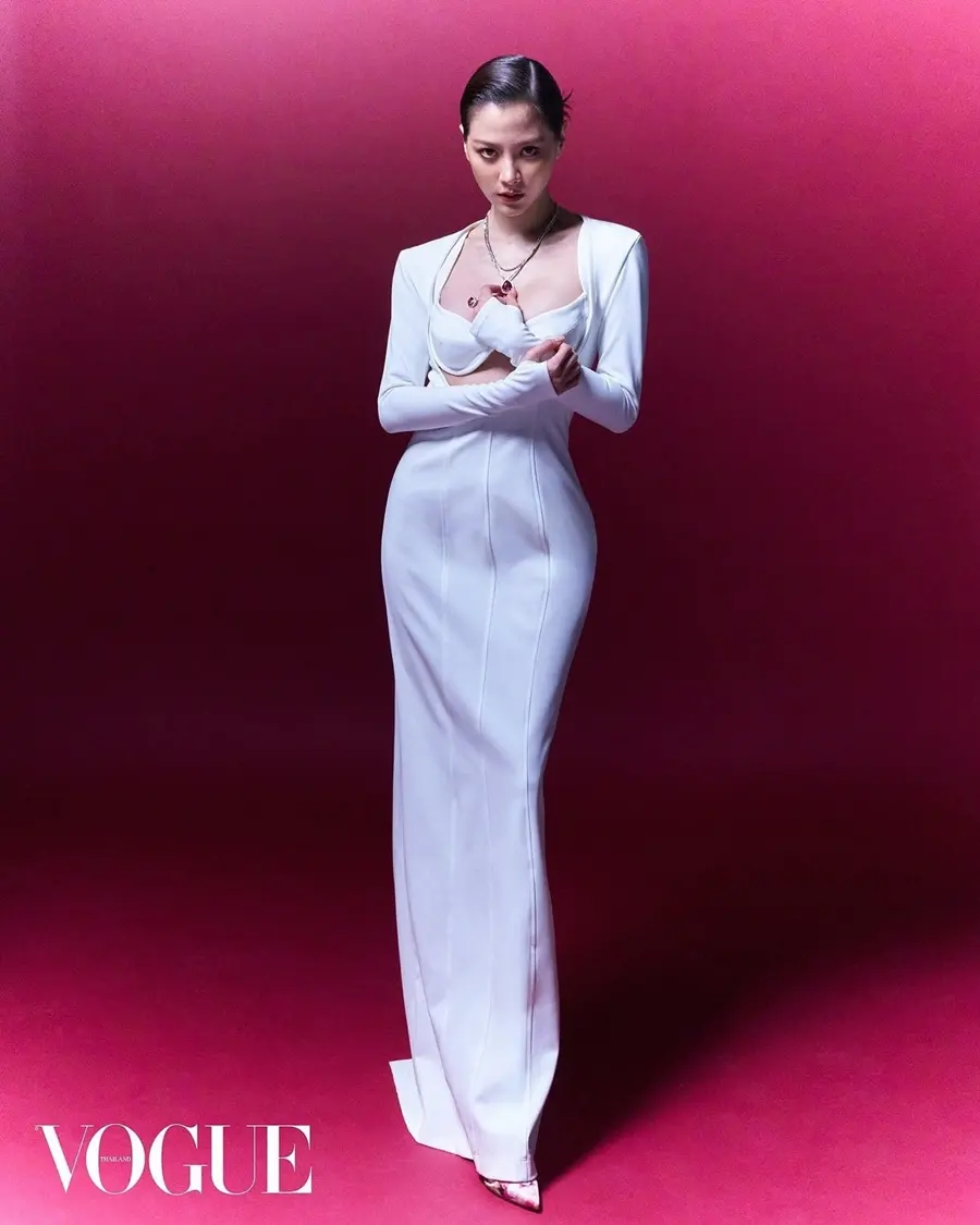 ใบเฟิร์น-พิมพ์ชนก @ VOGUE Thailand June 2024