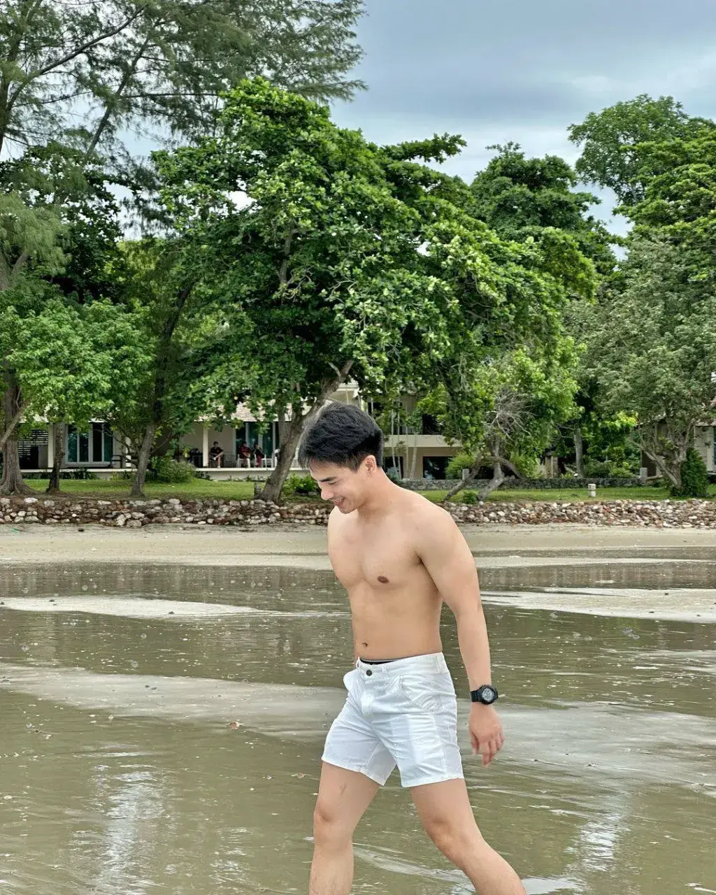 แซ่บเลียสาก