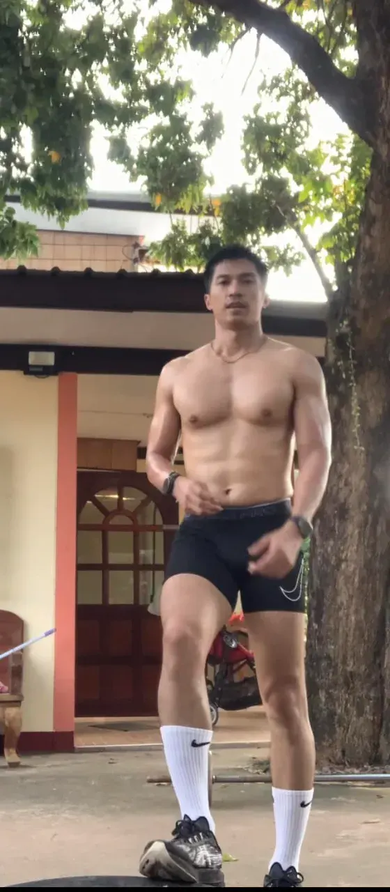 ผัวเขาเราแอบแซ่บ