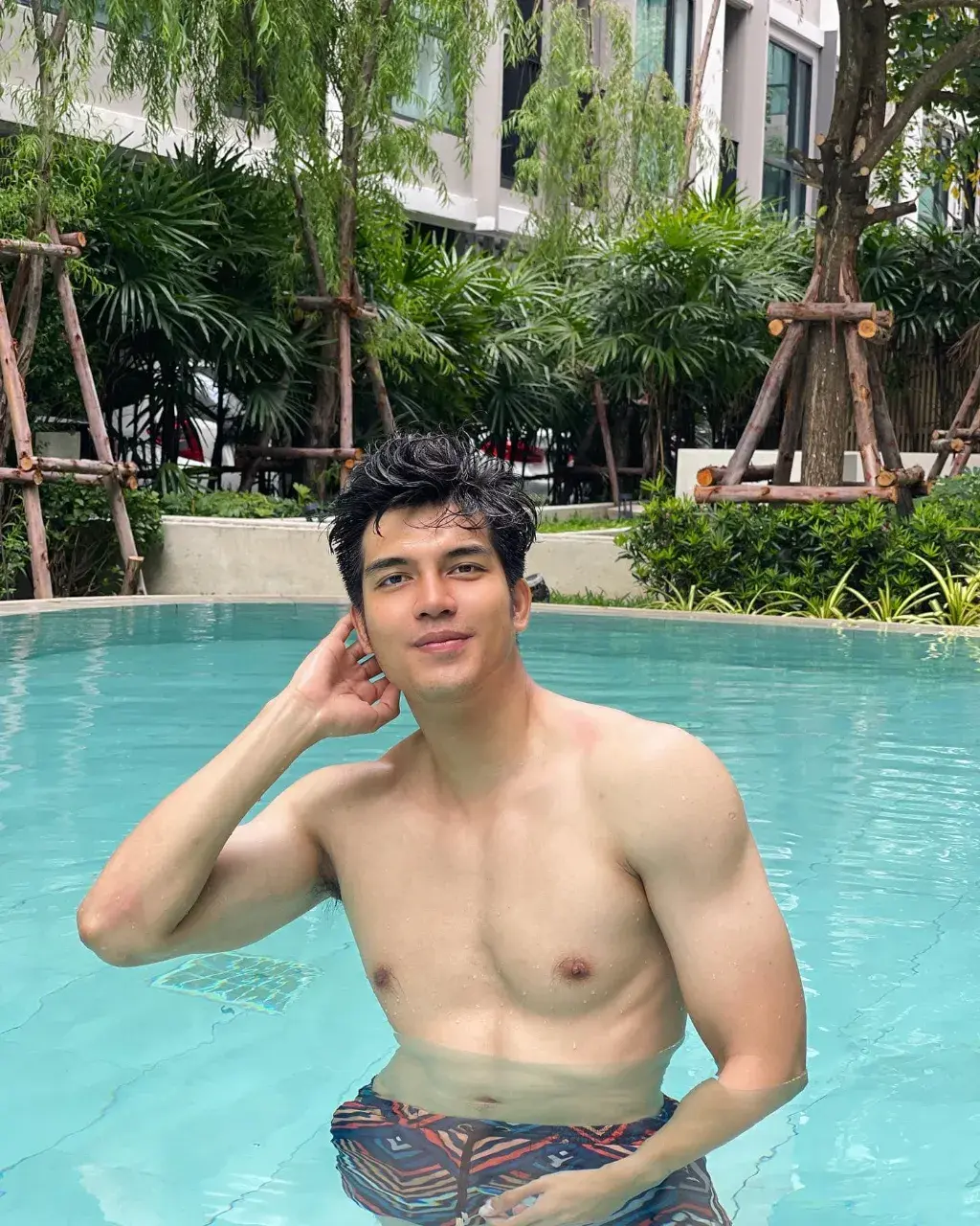 ผัวเขาเราแอบแซ่บ