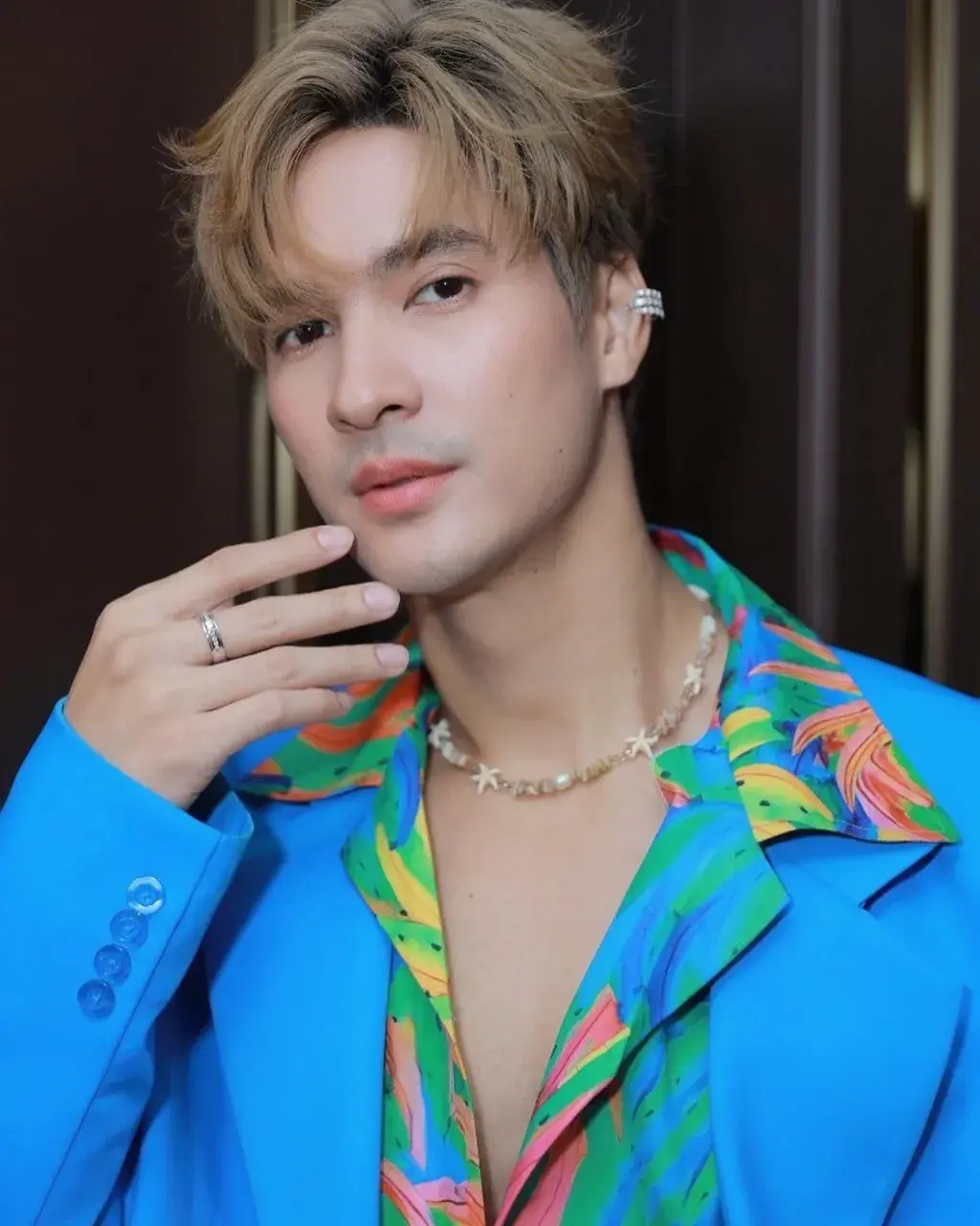 ไมค์แซ่บมาก
