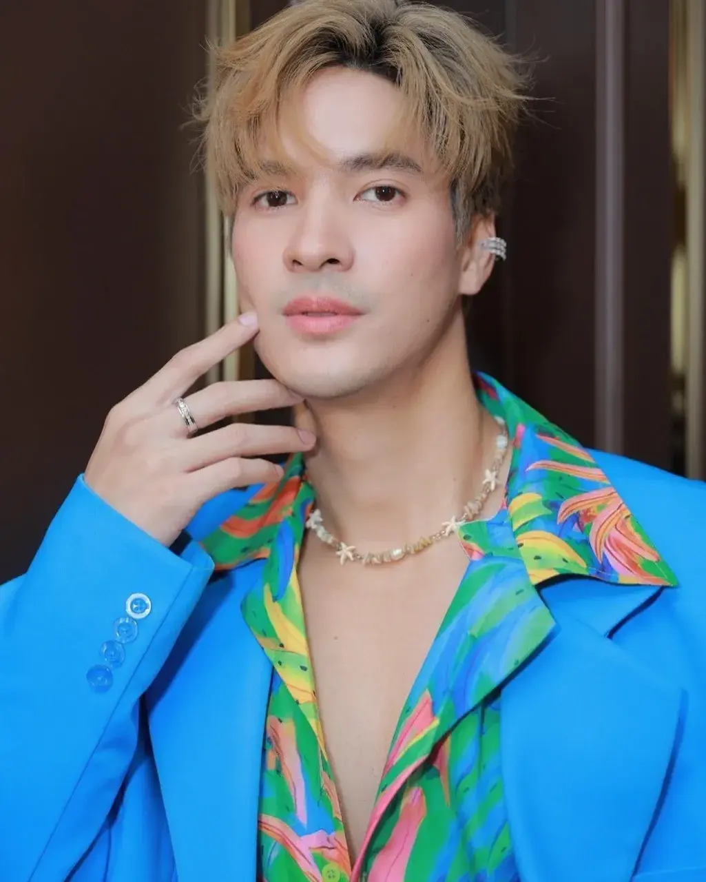 ไมค์แซ่บมาก