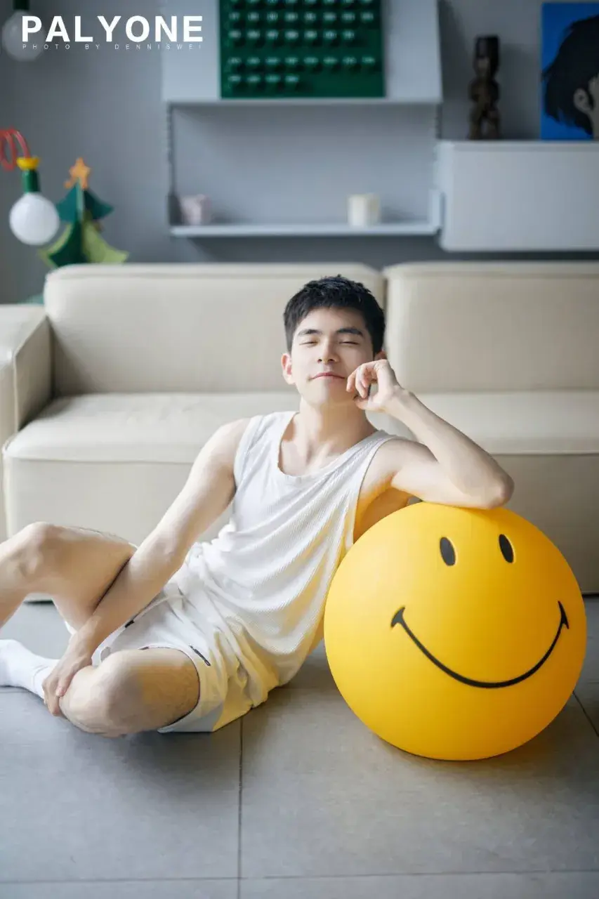รักกันวันละนิด