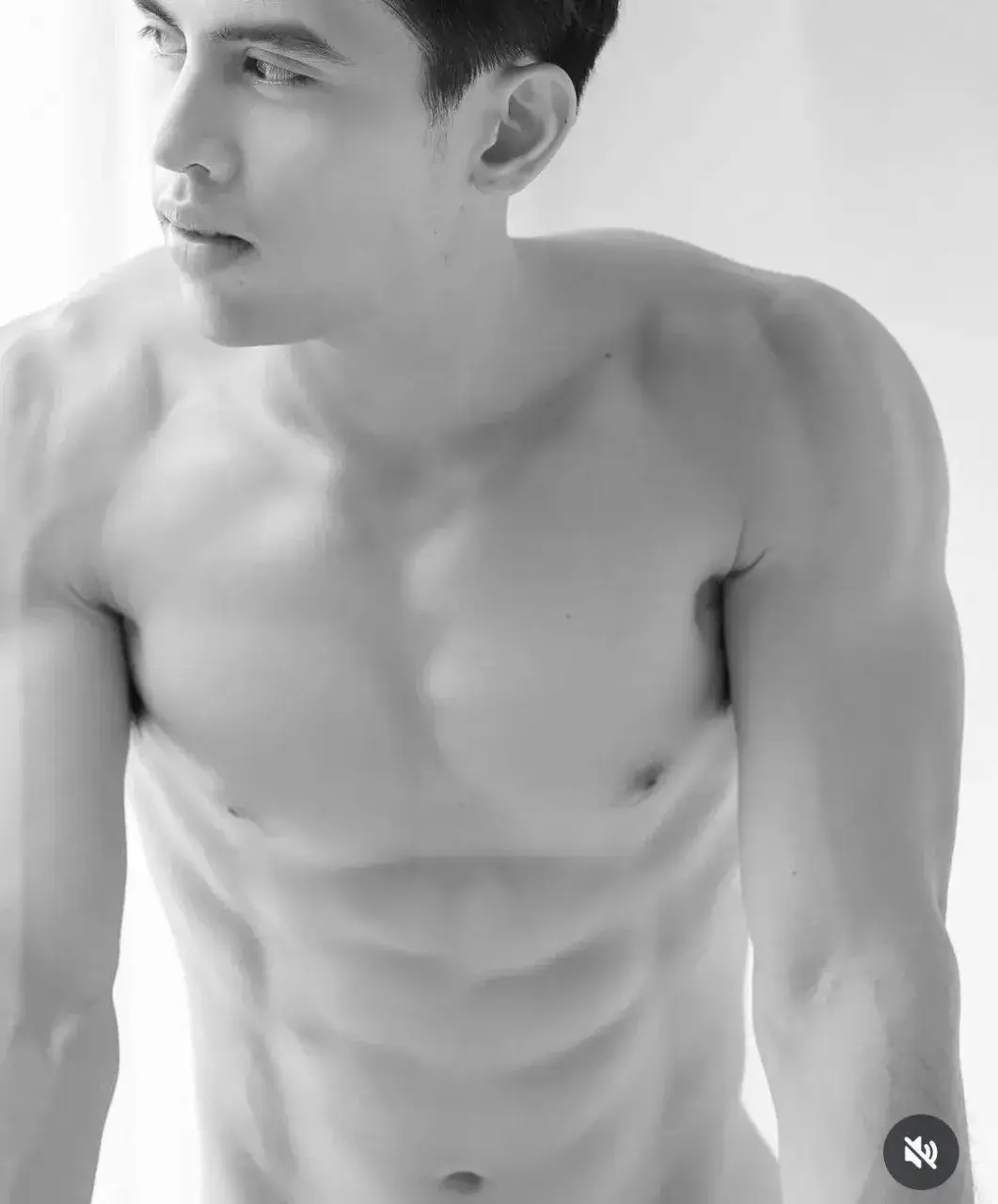 ยอมเป็นน้อยโดยเต็มใจ