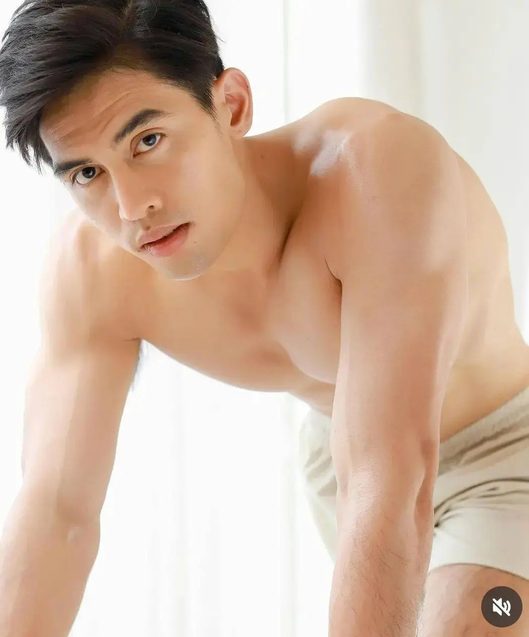ยอมเป็นน้อยโดยเต็มใจ
