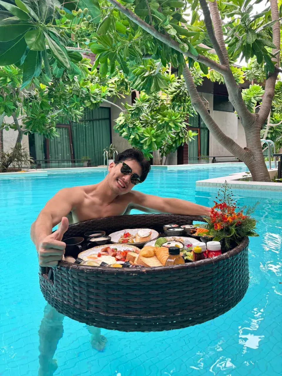ยอมเป็นน้อยโดยเต็มใจ