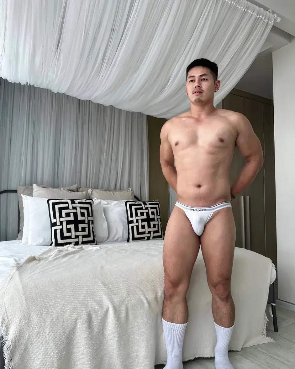 ไทบ้าน สายสยิว..