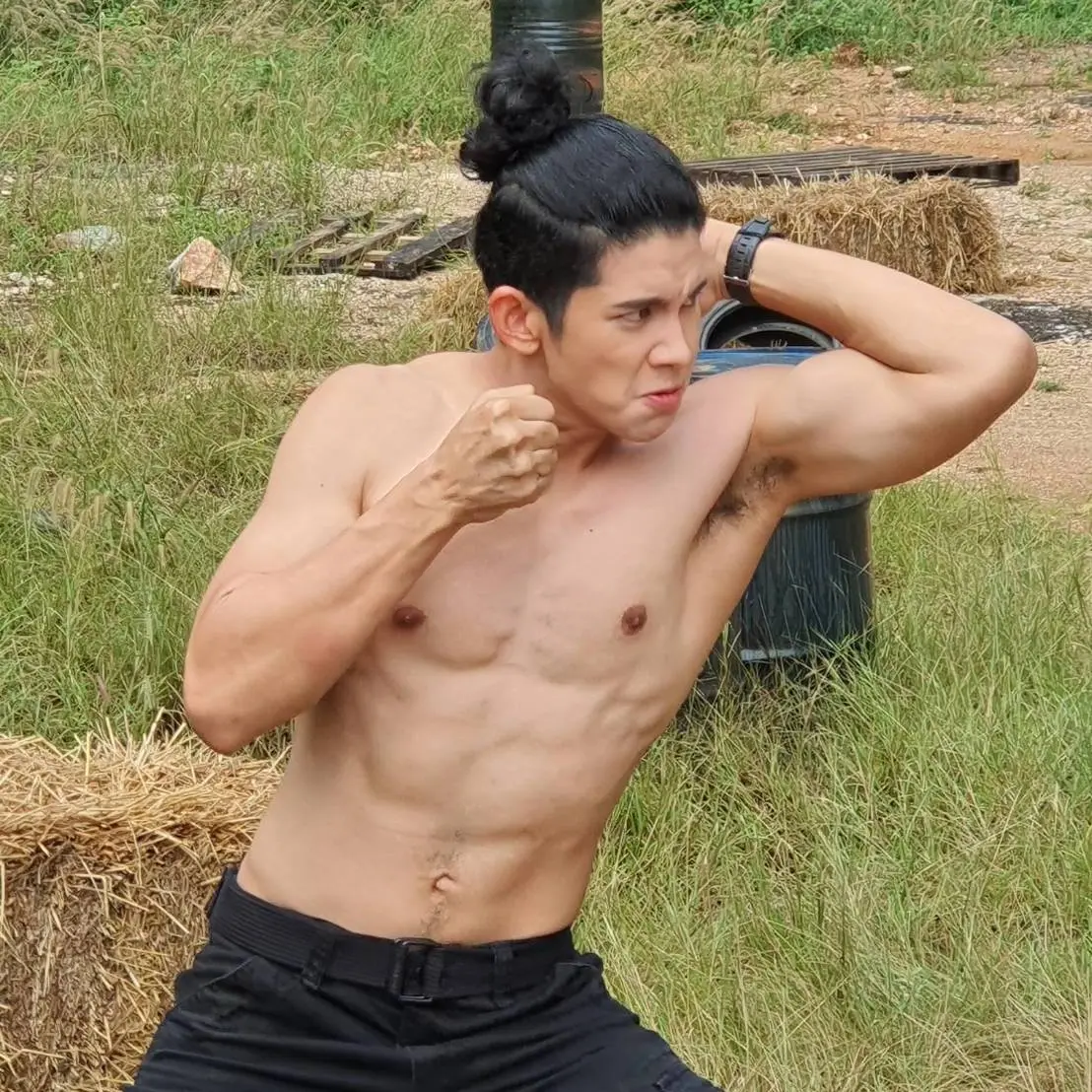 รวมหนุ่มกลัดมัน