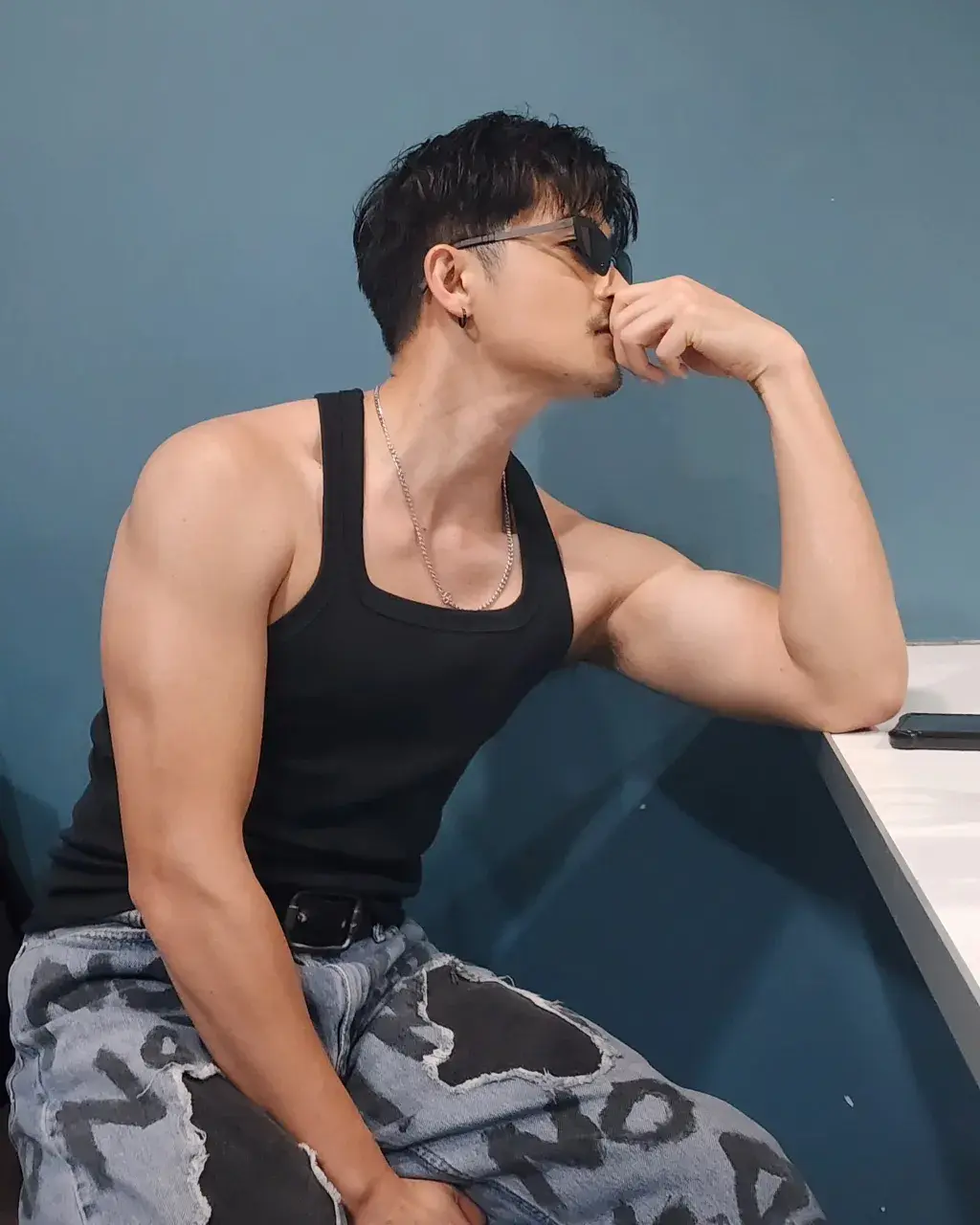รวมหนุ่มกลัดมัน