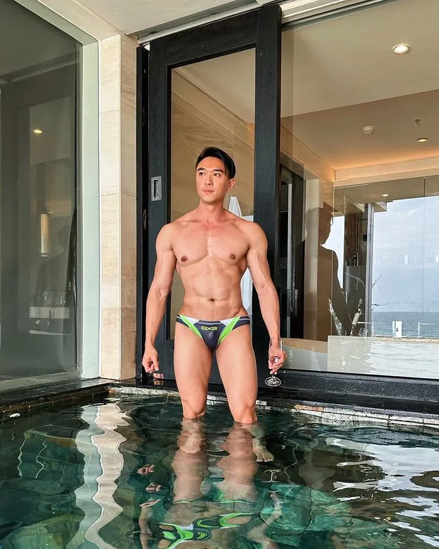 🩲  LINE OpenChat :   Underwear For Men