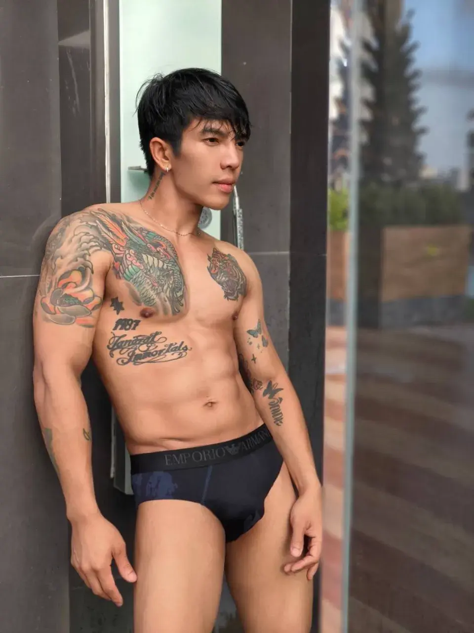 ตาก็จะปรือๆหน่อย