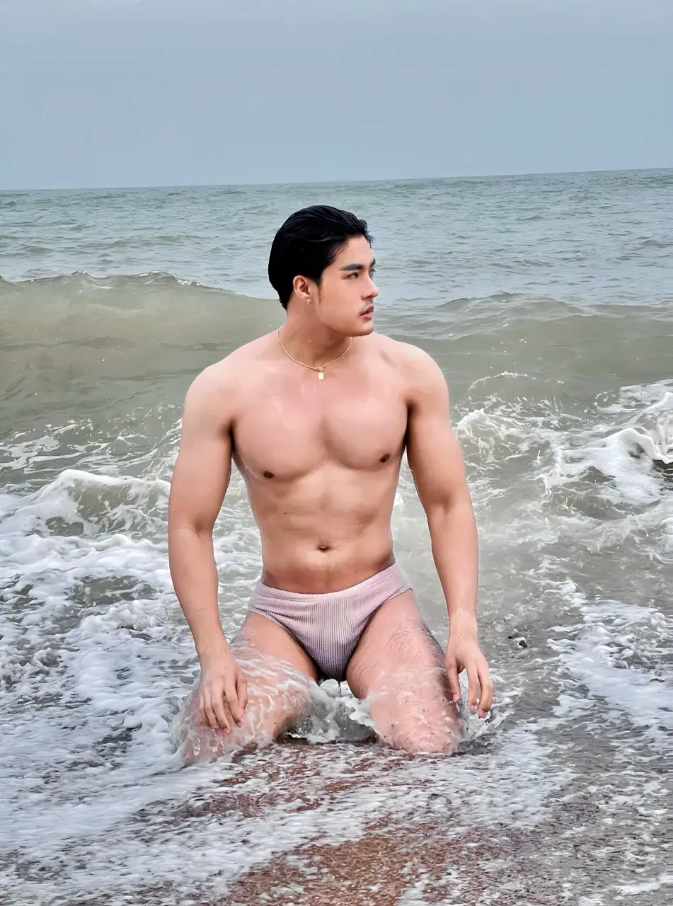 หนุ่มเอก หล่อใส IG : Aekonly