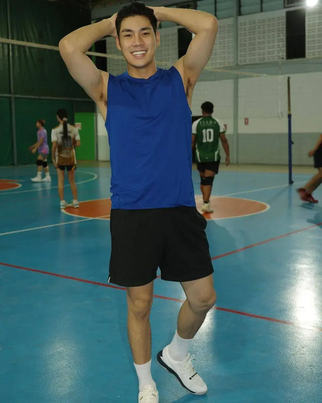 ไม่ถอดยังน่ากอดขนาดนี้
