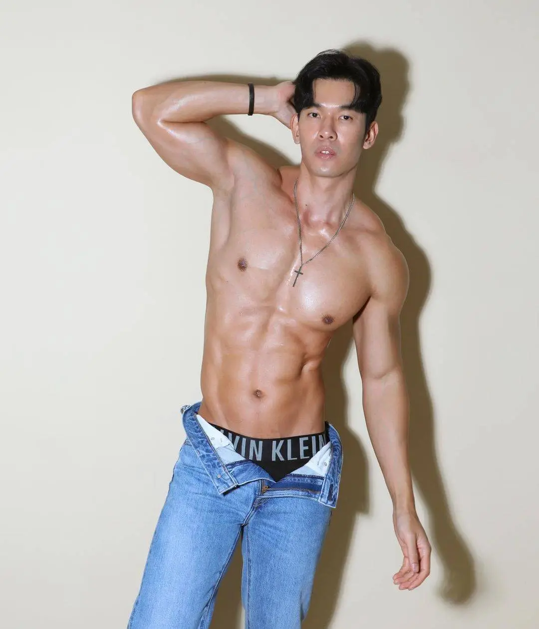 หล่อน่าลิ้มลอง