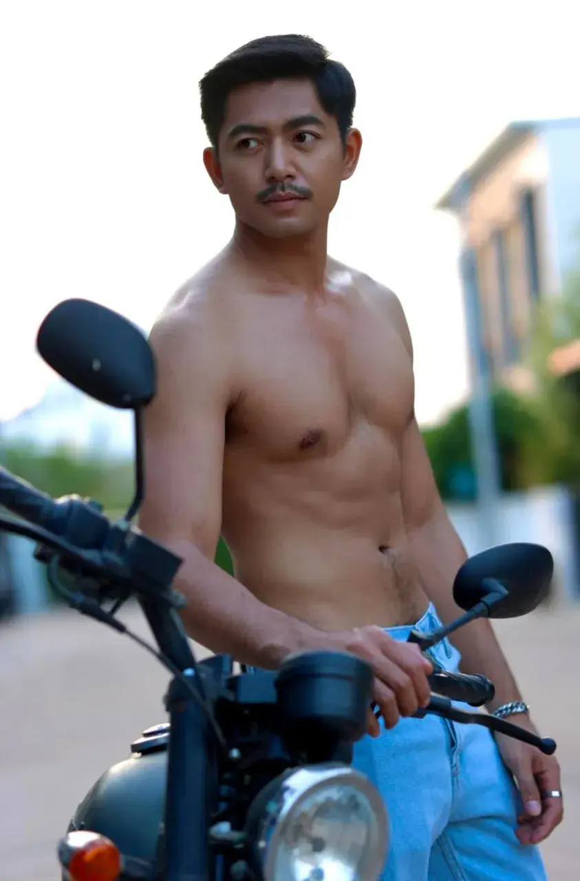 ผัวเขาเราแซ่บเฉย
