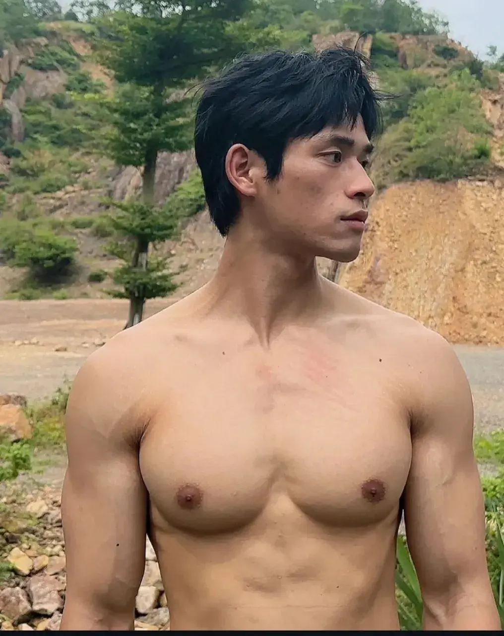 ถอดโชว์เรือนร่าง 2892