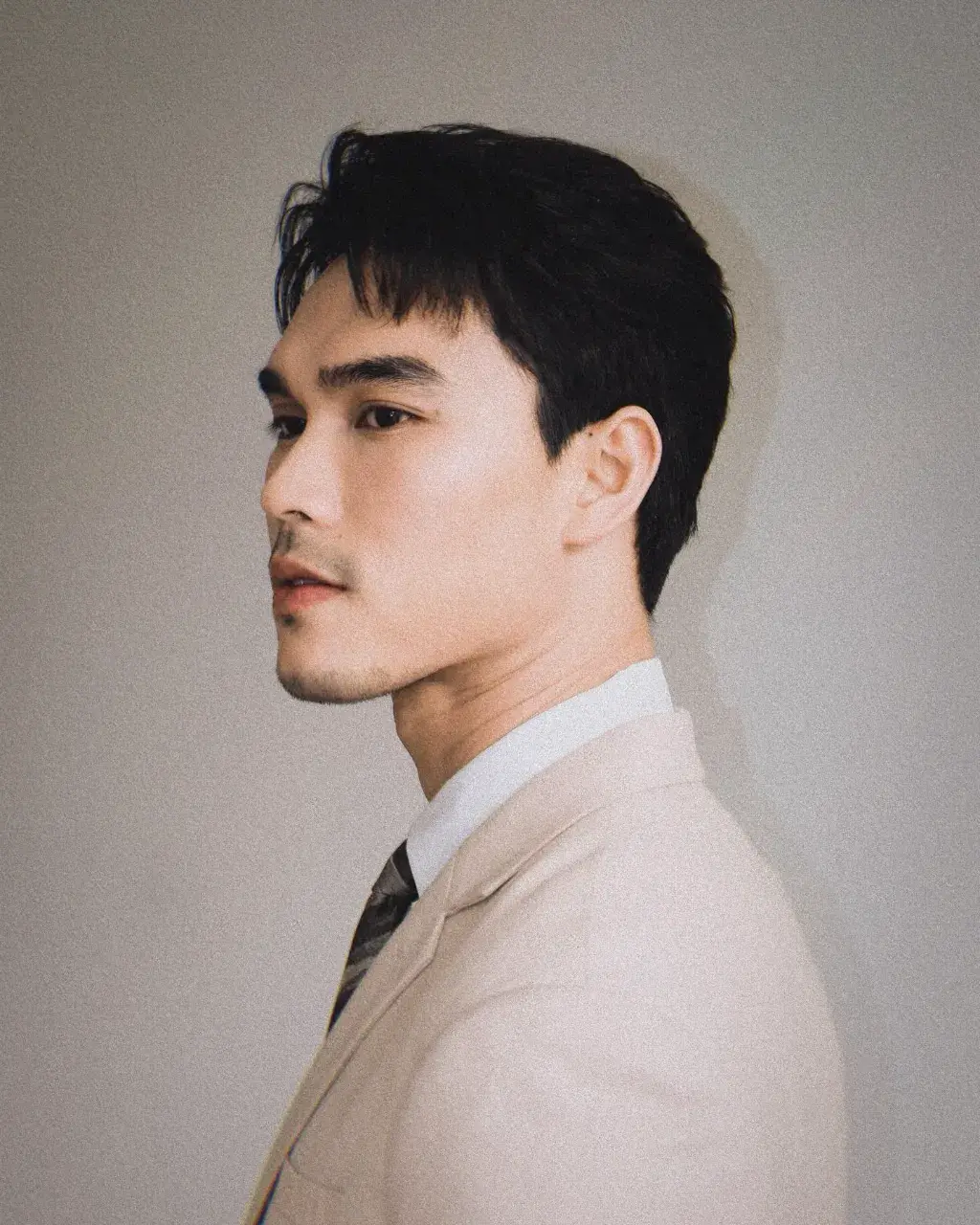 หล่อเข้ม100เม็ด