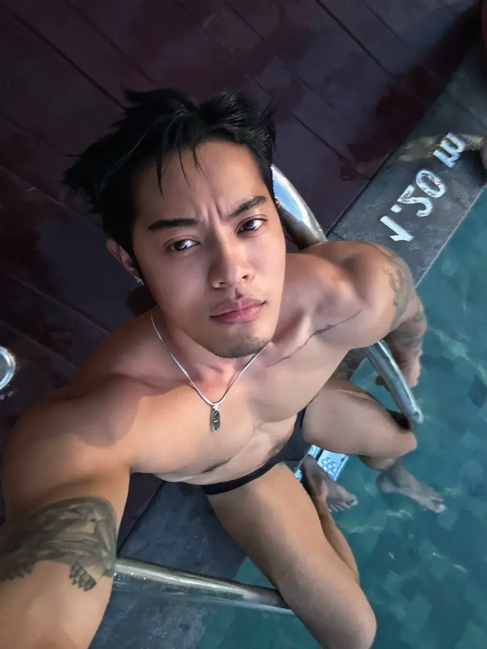 คู่รัก ระบือโลก.