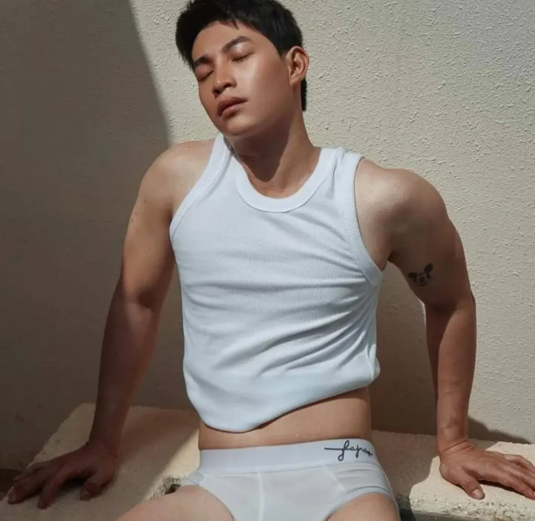 อดใจไม่ไหว