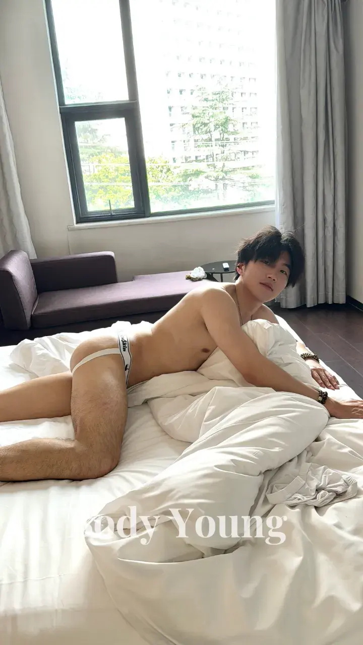 นายแบบ BodyYoung