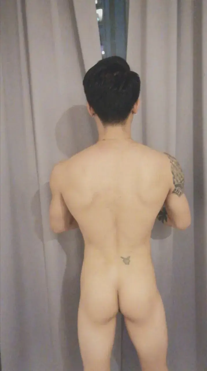 หนุ่มแบงค์ สปป ลาว IG.@bank_698