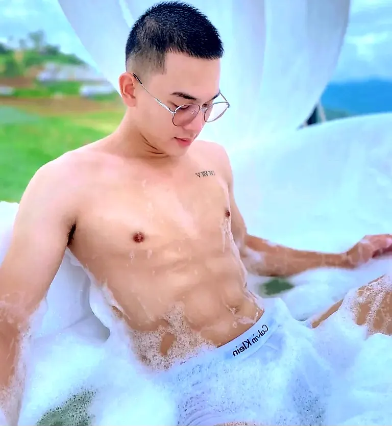 เพื่อนลัก