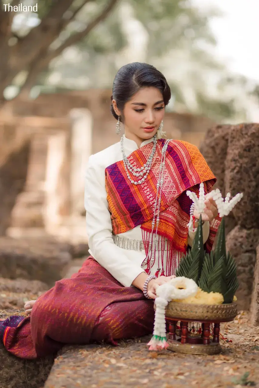 Kuy Ethnic Lady of Thailand 🇹🇭
