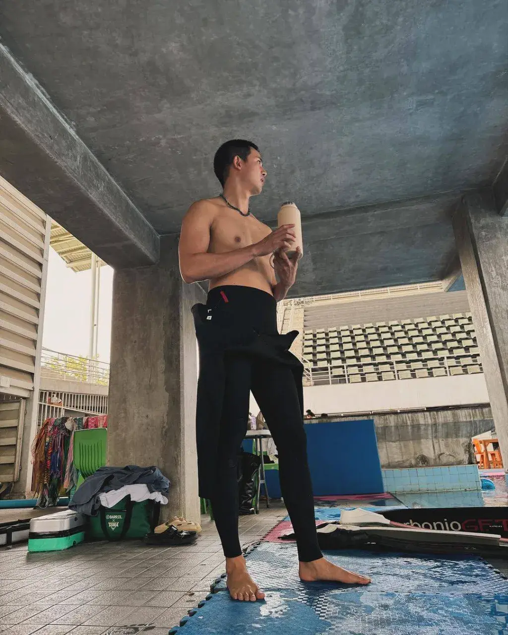 แซ่บตัวพ่อออ